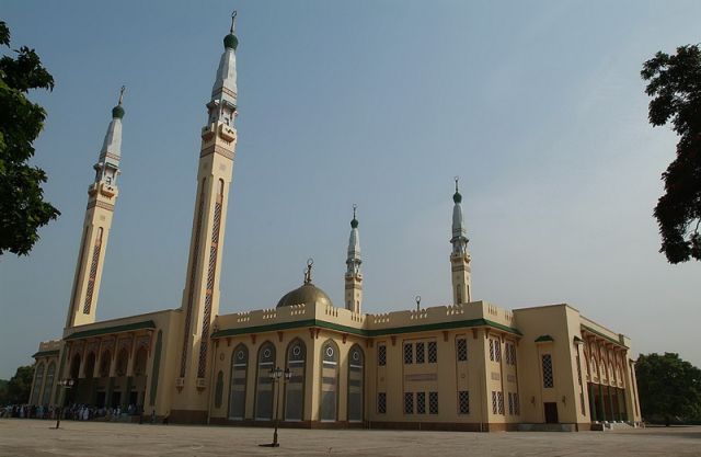 Guinee conakry mosque.jpg